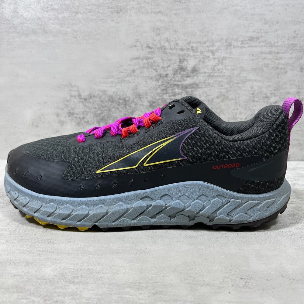 Altra Outroad Trail Running Shoes - Women's Size 6.5 - Gray